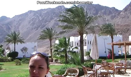 کلاسیک فرانسوی: Une لباس سکسی زنان tres speciale
