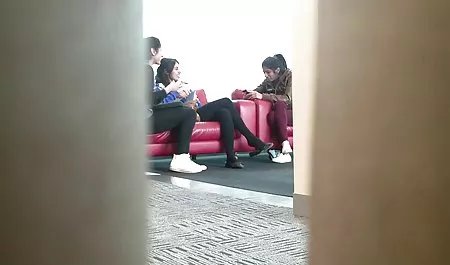 عشق جوان ، علییه از مردش لباس سکسی زیبا خشنود است