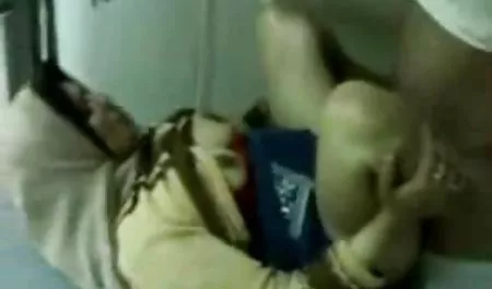TeensDoPorn - سرخپوشان لباس تور سکسی داغ که در طول انجمن لعنتی امتحان کنید