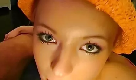 انیمه شو لباس سکسی francise Chienne soues jouets