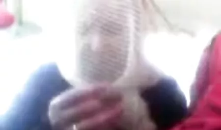 زن و شوهر سکس لباس ساتن شاخی لعنتی زندگی می کنند