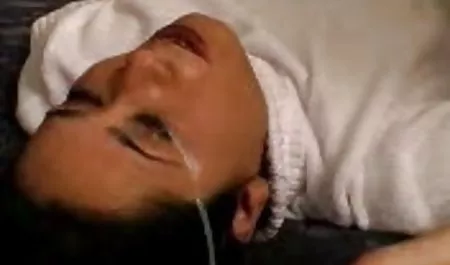 الاغ سکس لباس پوشیده شلخته باسن بزرگ لعنتی