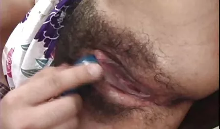 DirtyStepDaughter در حال مراقبت از لباس های سکسی زنانه My Stepdad